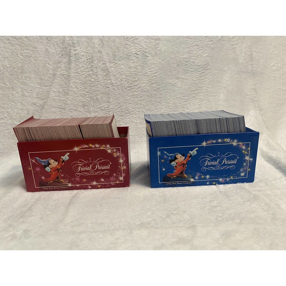 Trivial Pursuit - 2 Boxes of Cards Walt Disney Family Edition Kid & Adult Cards